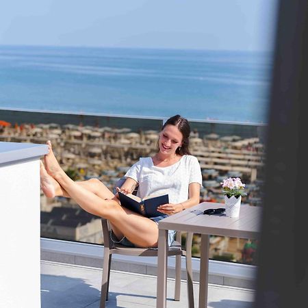Hotel Ascot Riccione Zewnętrze zdjęcie