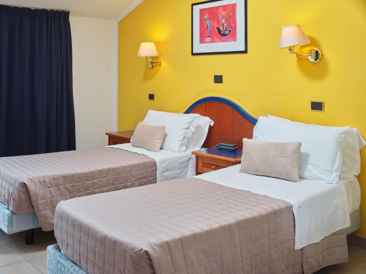 Hotel Ascot Riccione Zewnętrze zdjęcie