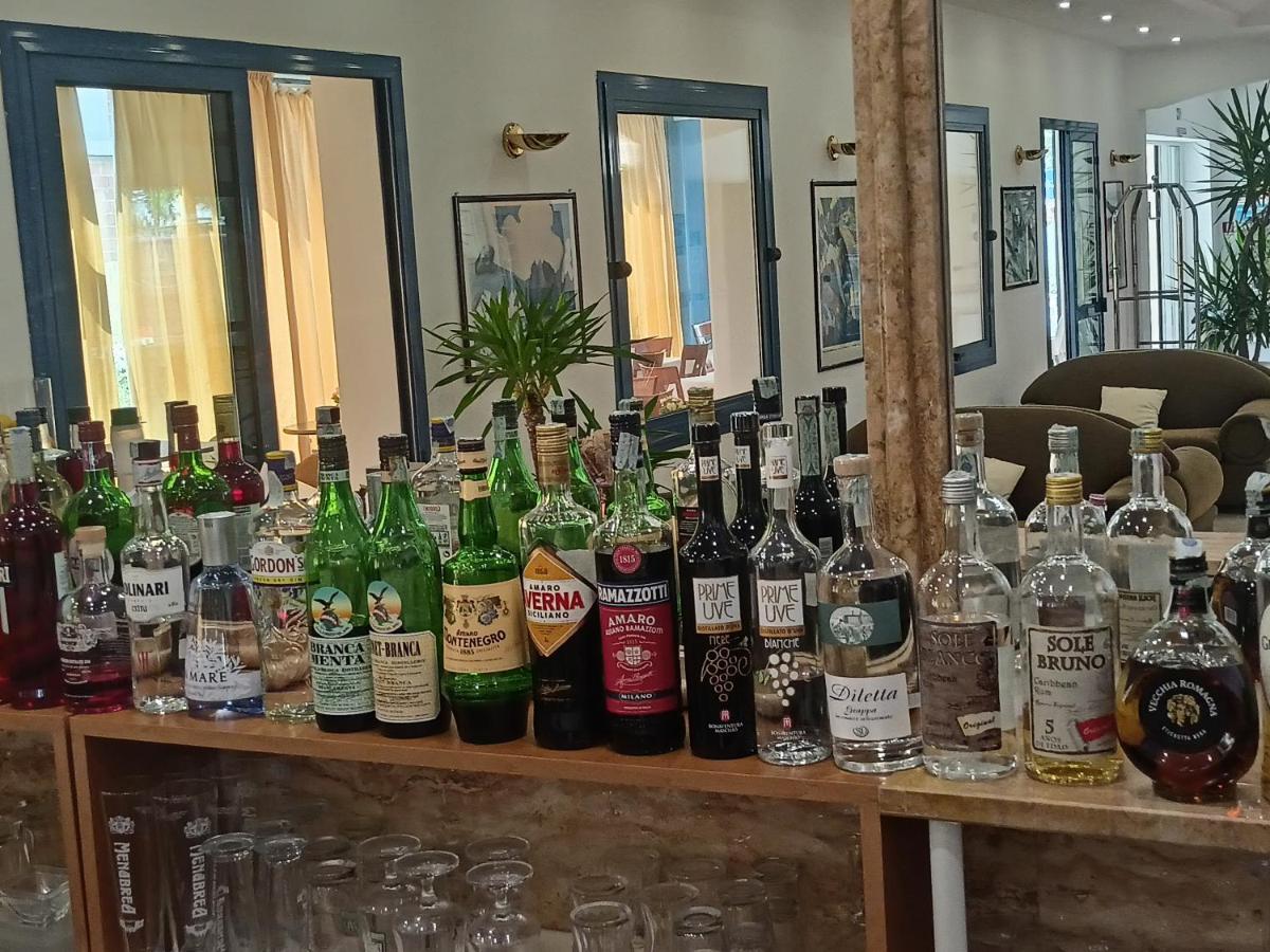 Hotel Ascot Riccione Zewnętrze zdjęcie