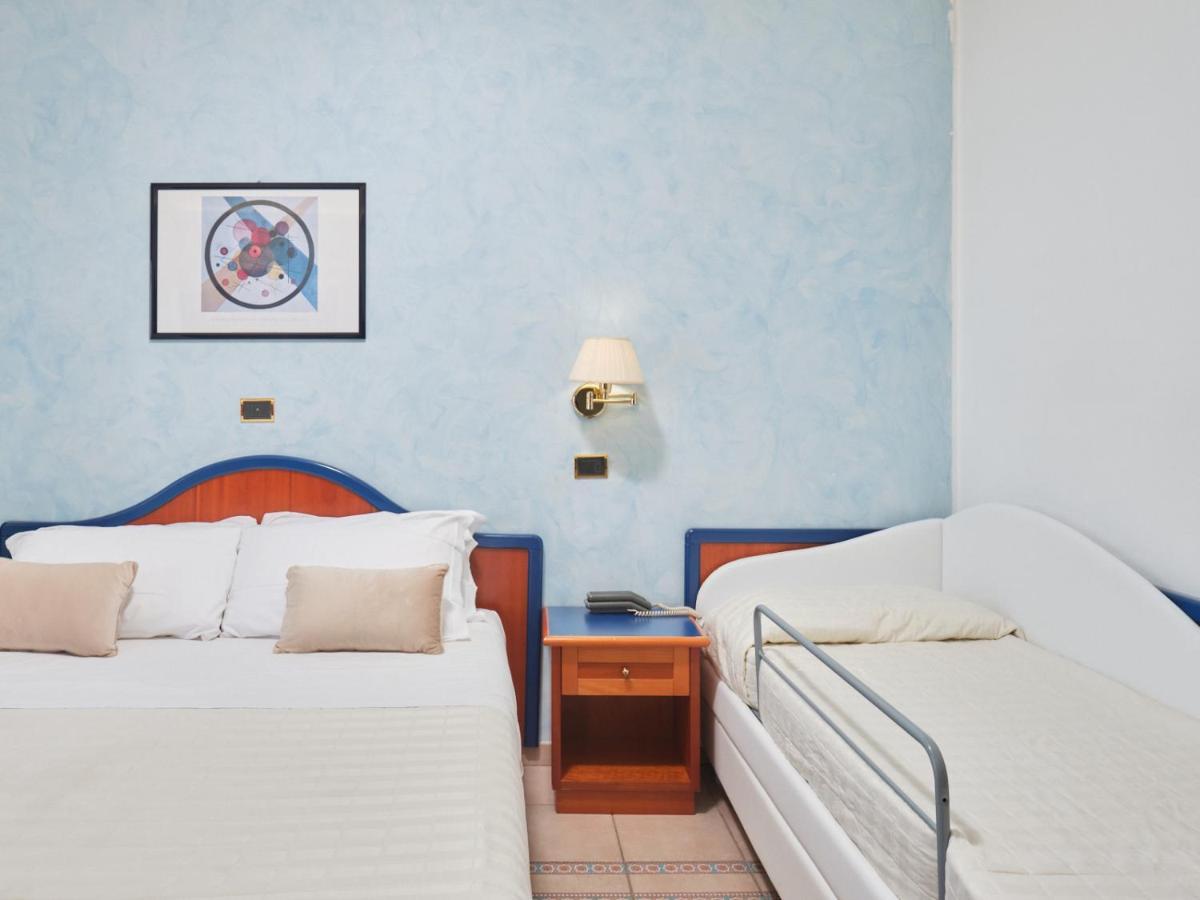 Hotel Ascot Riccione Zewnętrze zdjęcie