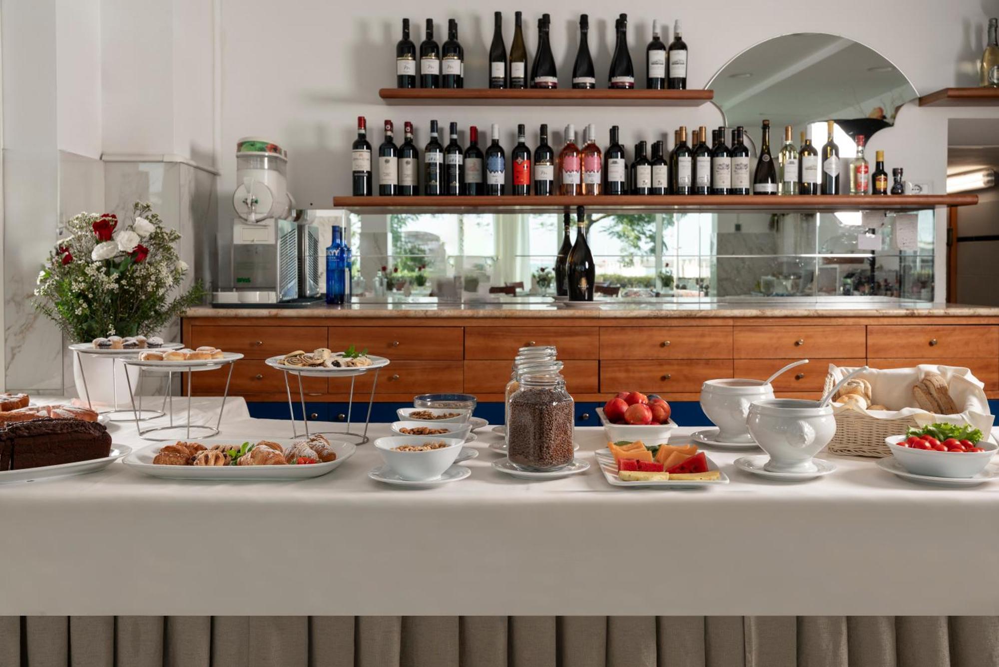 Hotel Ascot Riccione Zewnętrze zdjęcie