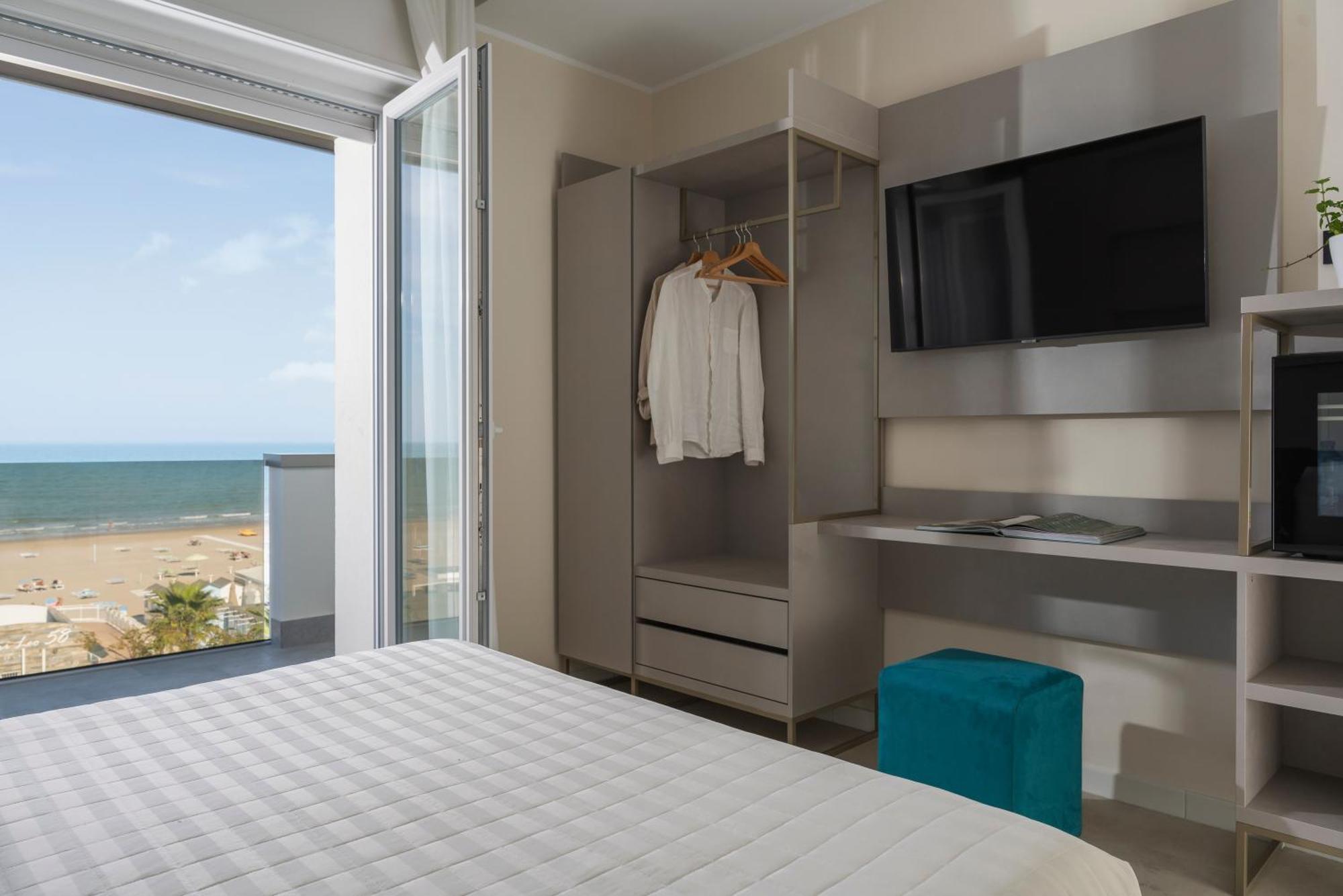 Hotel Ascot Riccione Zewnętrze zdjęcie