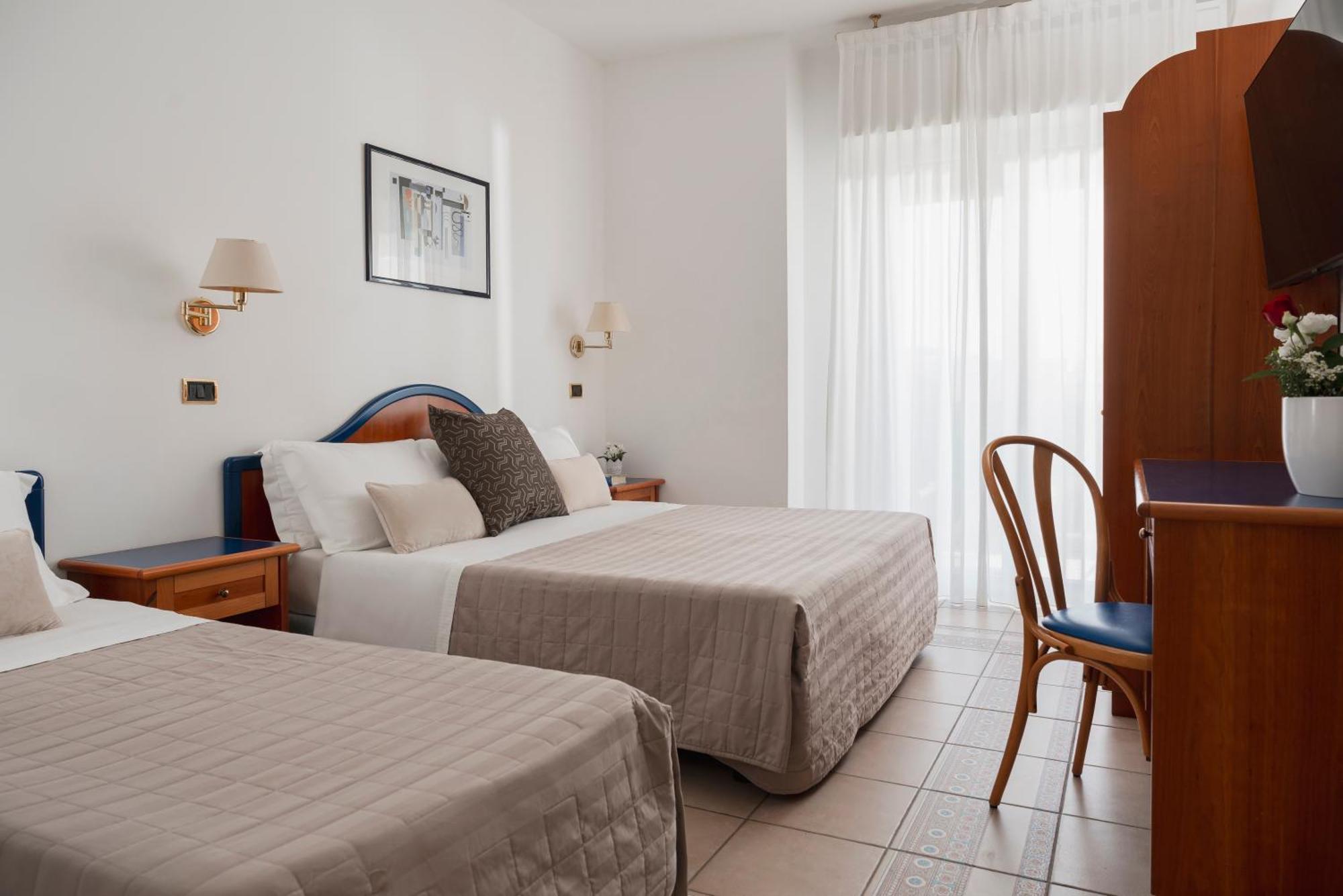 Hotel Ascot Riccione Zewnętrze zdjęcie